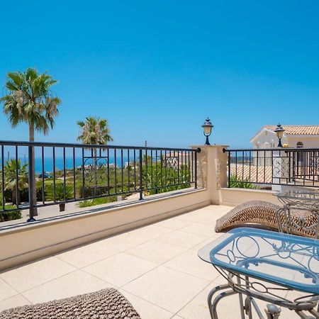 Villa Atlantos 佩亚 外观 照片