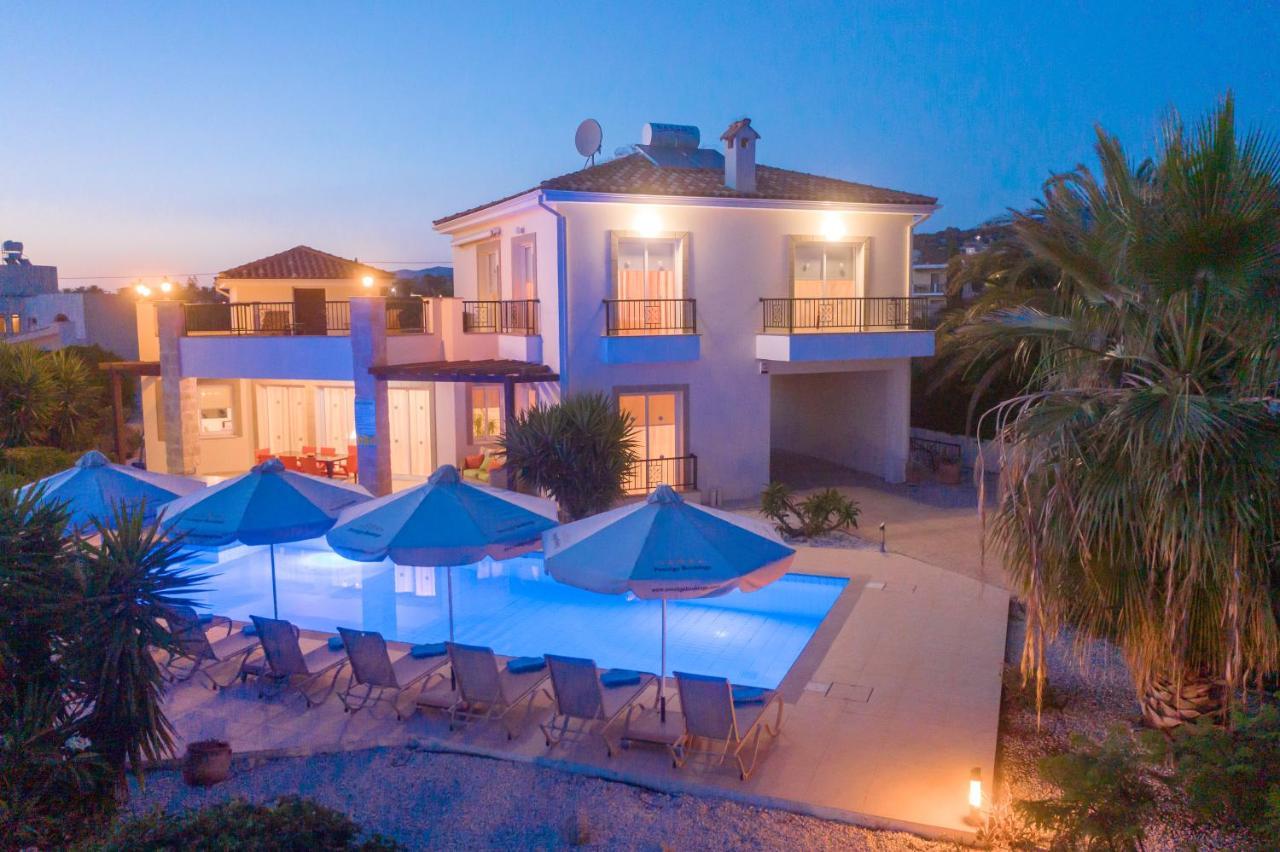 Villa Atlantos 佩亚 外观 照片